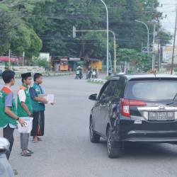 Puluhan Santri PPTQ Wahdah Islamiyah Sinjai Galang Dana untuk Korban Bencana Sumatra