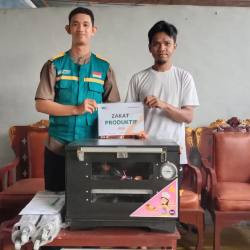 Zakat Produktif WIZ Sinjai Bantu Warga Beralih ke Usaha Kue Jelang Ramadhan