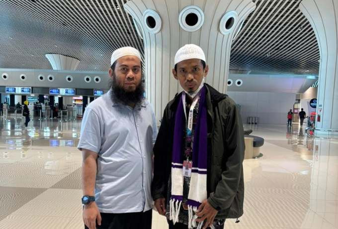 Ketua DPD Wahdah Islamiyah Sinjai Terima Hadiah Umrah dari Travel TOIF